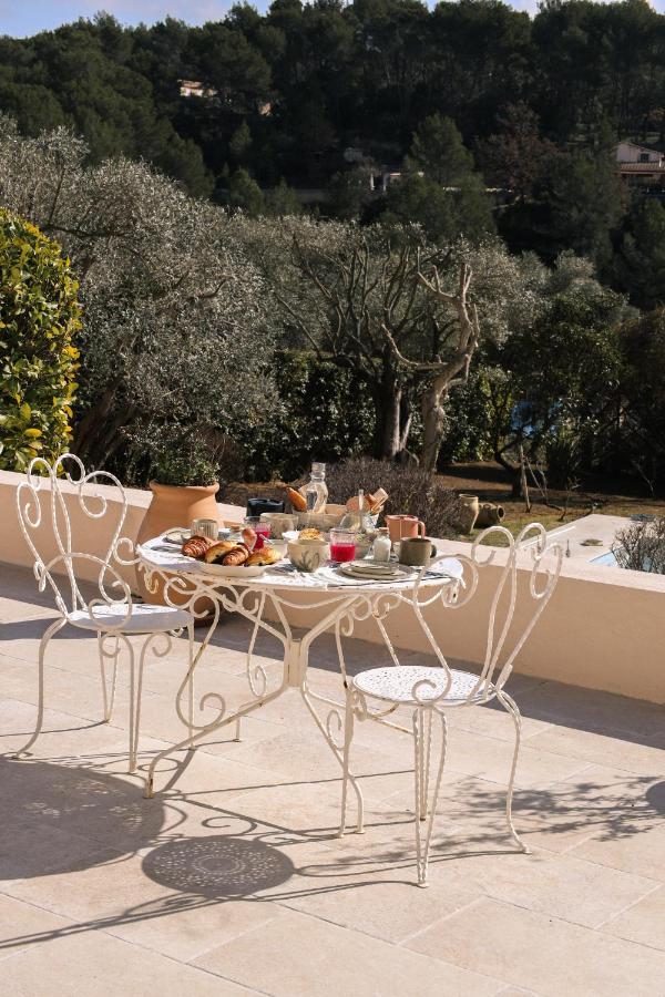 Le Clos Serein Le Beausset Exterior foto